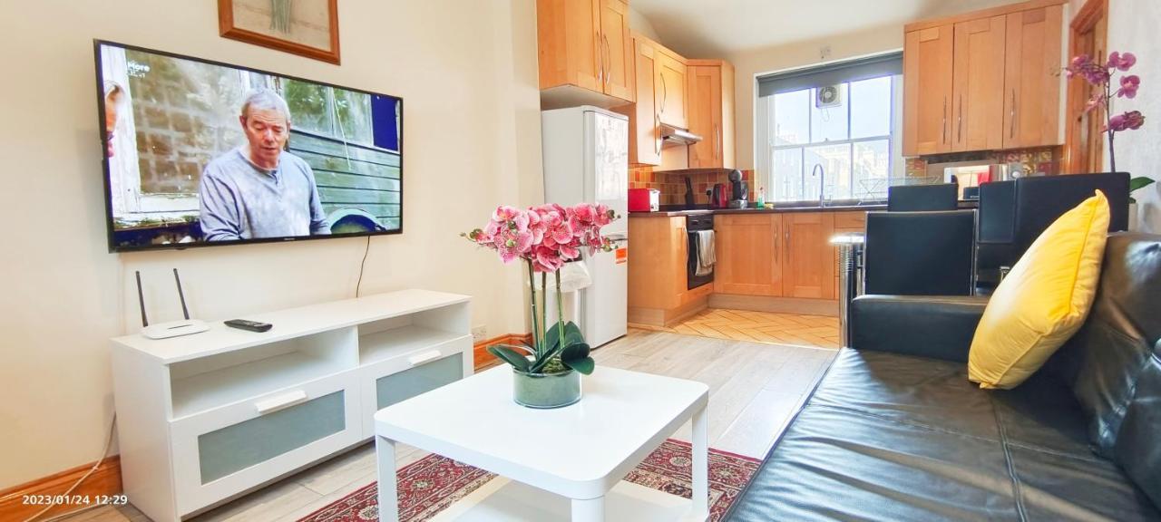 Ferienwohnung Flat 2, 6 Tauton Mews In Marylebone London Exterior foto